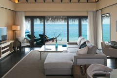 161007150030-7-super-169